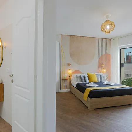 Attico 36 E 49 Con Terrazza Vista Mare E Parcheggio Grande Διαμέρισμα *