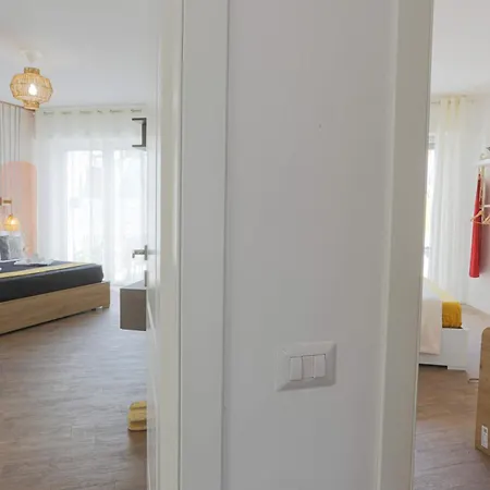 Attico 36 E 49 Con Terrazza Vista Mare E Parcheggio Grande Γένοβα