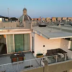 Attico 36 E 49 Con Terrazza Vista Mare E Parcheggio Grande *