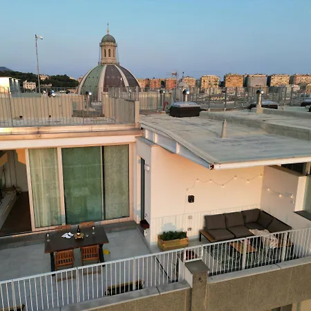 Attico 36 E 49 Con Terrazza Vista Mare E Parcheggio Grande *