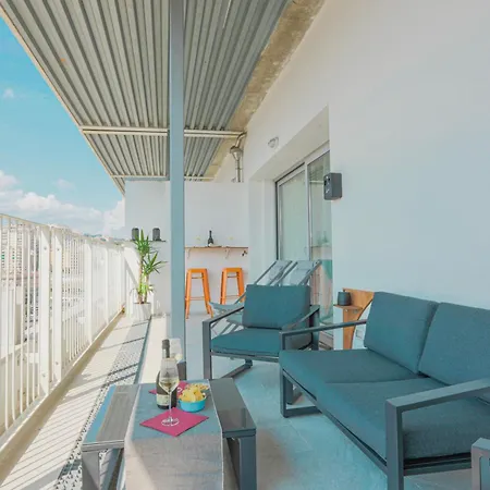 Attico 36 E 49 Con Terrazza Vista Mare E Parcheggio Grande * Genova
