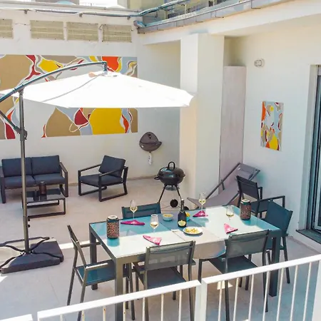 Appartement Attico 36 E 49 Con Terrazza Vista Mare E Parcheggio Grande Gênes